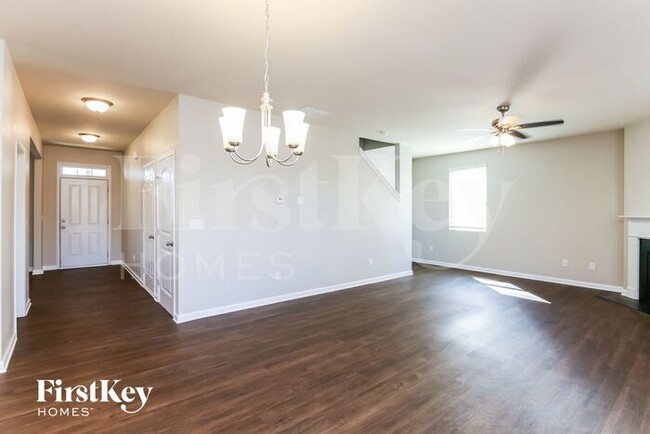 Building Photo - 64 Maple Brook Drive