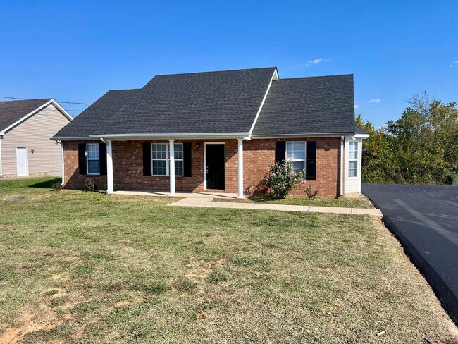 Foto del edificio - 3 Bed 2 Bath Single Level Home in Blackman...
