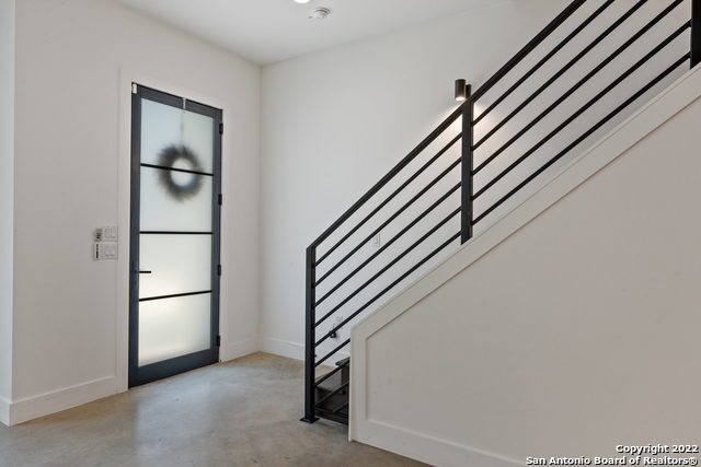 Foto del edificio - 115 Devine St