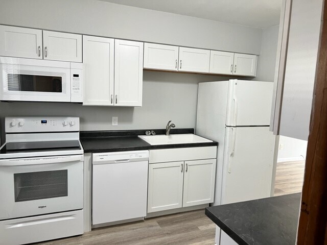 Foto principal - 210 N Governor St