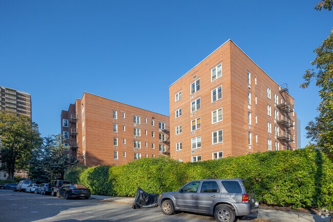 Foto del edificio - 36 Hamilton Avenue