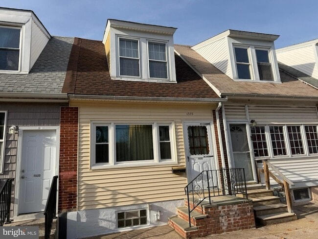 Photo - 1535 Willow St Townhome