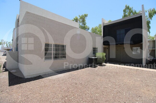 Building Photo - 11155 N 82nd Dr