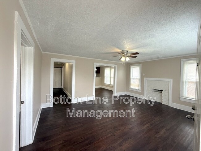 Building Photo - 1219 Dearborn Ave