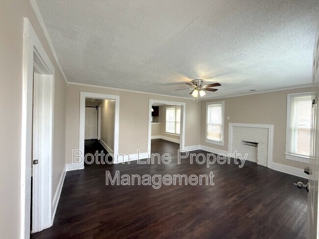 Foto del edificio - 1219 Dearborn Ave