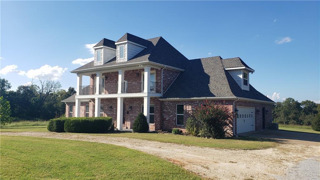 Foto principal - 17803 Campbell Ln