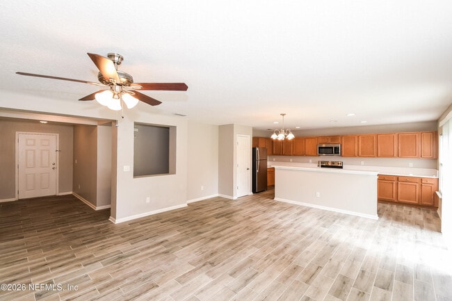 Foto del edificio - 11643 Pleasant Creek Dr