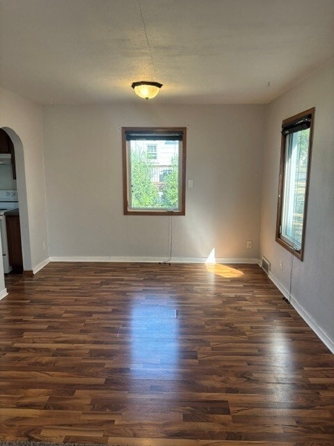 Building Photo - 822 N 13th St