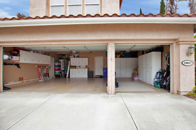 Building Photo - 10657 Indigo Blossom Ln