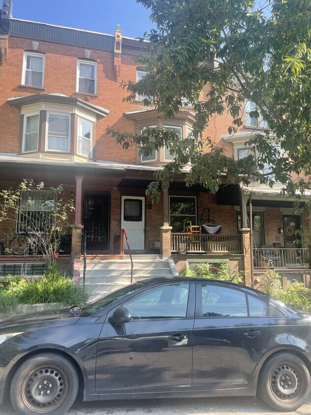 Primary Photo - 408 S 43rd St