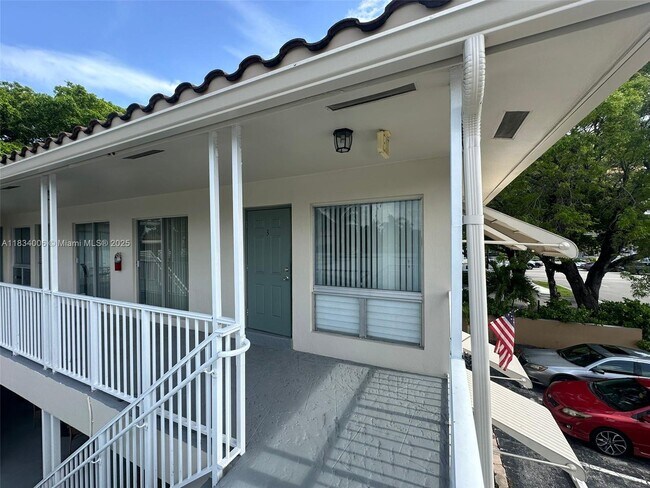 Foto del edificio - 3031 NE 21st Terrace