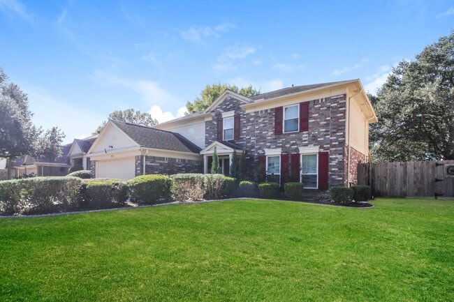 Building Photo - 918 Long Prairie Dr