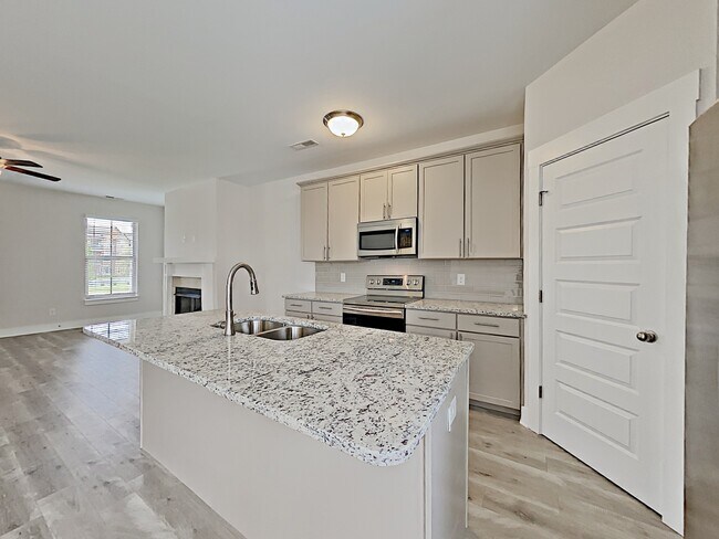 Building Photo - 5133 Jack Byrnes Drive