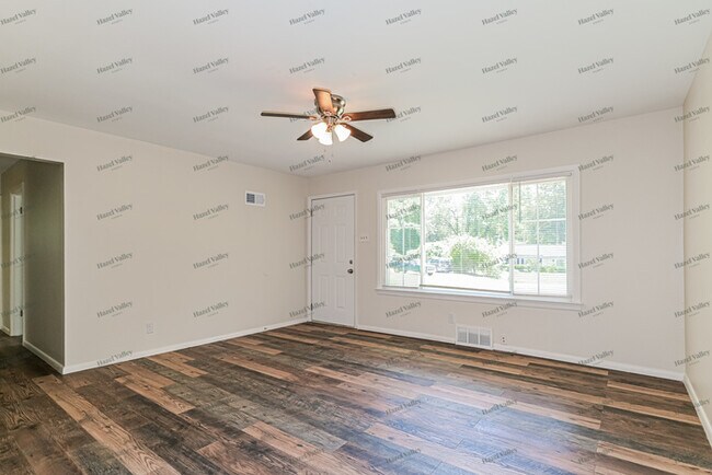 Foto del edificio - 1501 Sunnymead Ct