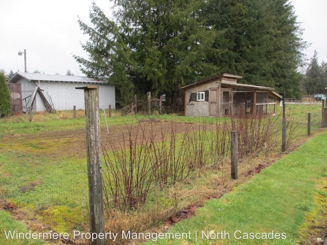 Building Photo - 39477 Cape Horn Rd