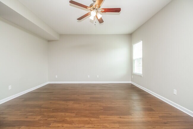 Foto del edificio - 2707 Candlewick Ct