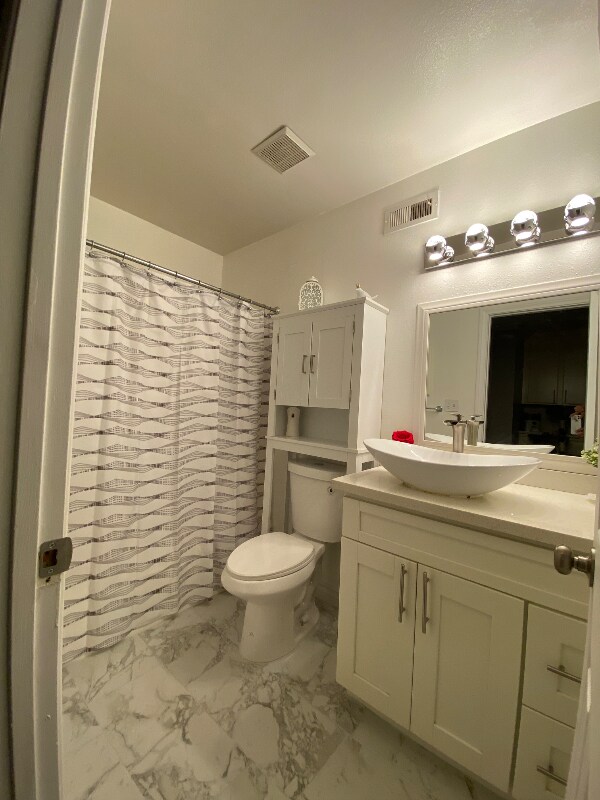 Foto del edificio - 1651 S Juniper St