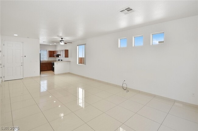 Building Photo - 4218 S Sugar Dr