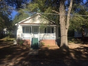 Building Photo - 507 Ross Ave