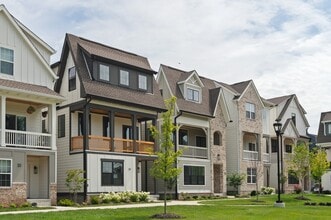 Building Photo - 504 Edwin St