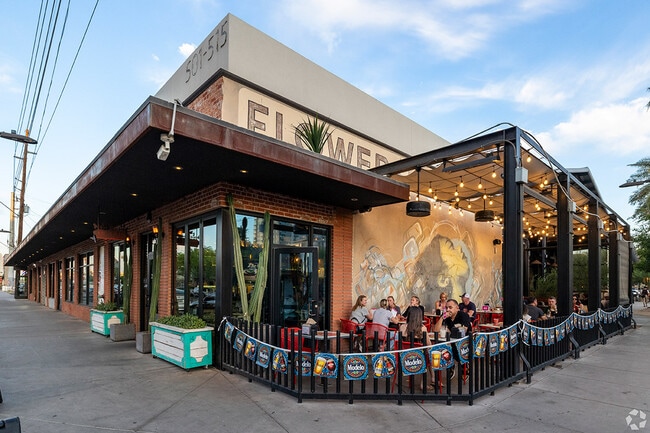 Residents have no shortage of taco places nearby.