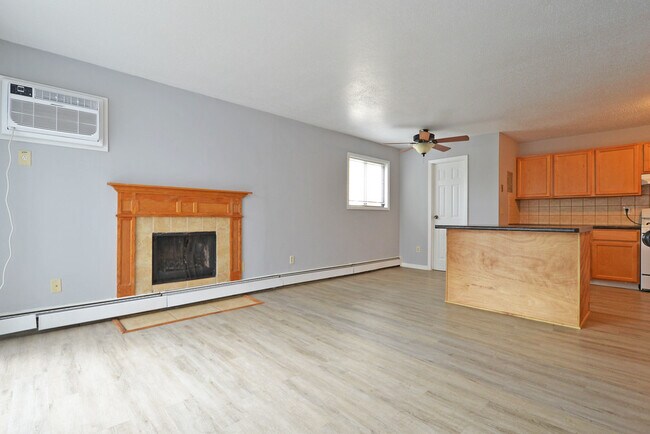 Foto del edificio - 7306 72nd Ln N