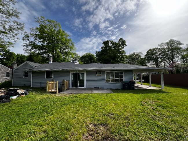 Building Photo - 1151 Appenzeller Ave