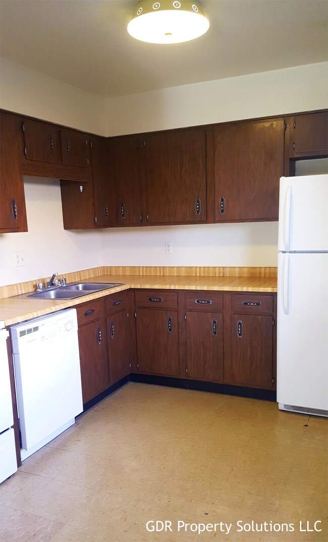 Foto del edificio - 7514 Pennsylvania Ln NE