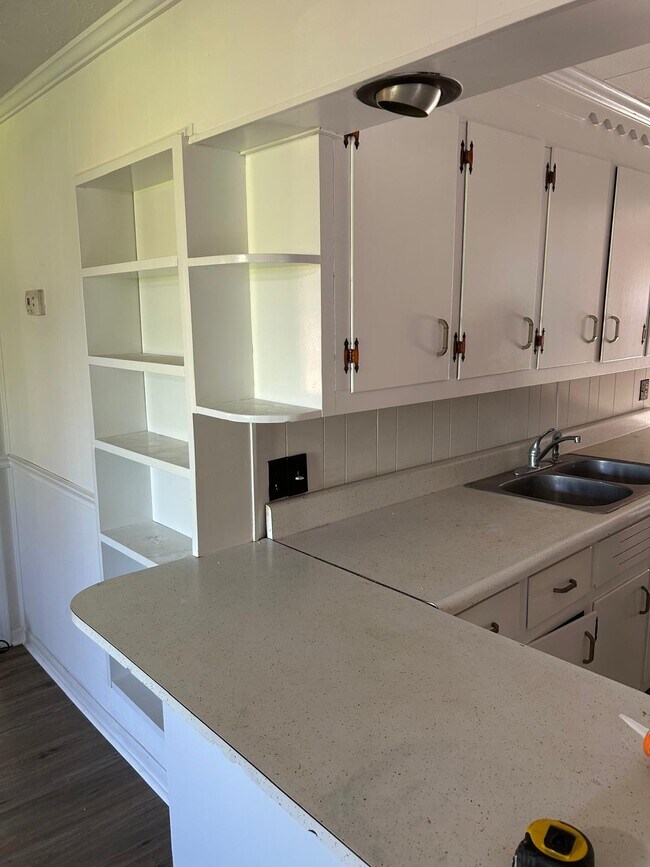 Foto del edificio - 4127 Hickory Rd