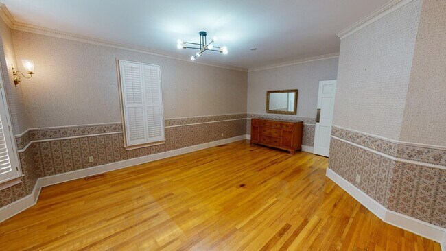 Foto del edificio - 105 Harrogate Ln
