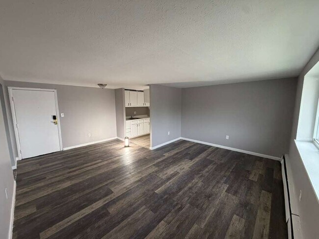 Foto del edificio - 13540 Superior Rd