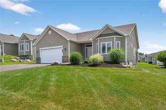 Building Photo - 105 Austin Dr S