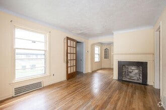 Building Photo - 4352 Ingleside Rd