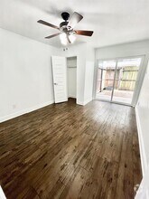 Building Photo - 12633 Memorial Dr