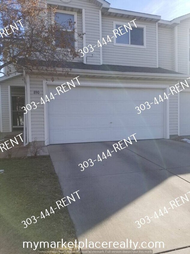 Foto principal - 3 Bedroom 2 1/2 Bathroom Townhome