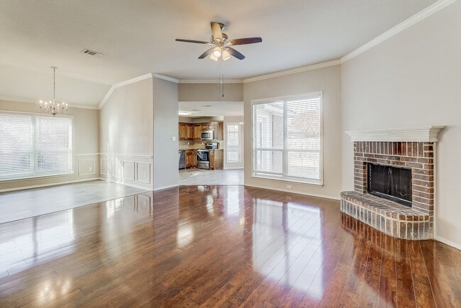 Building Photo - 903 Grouse Rd