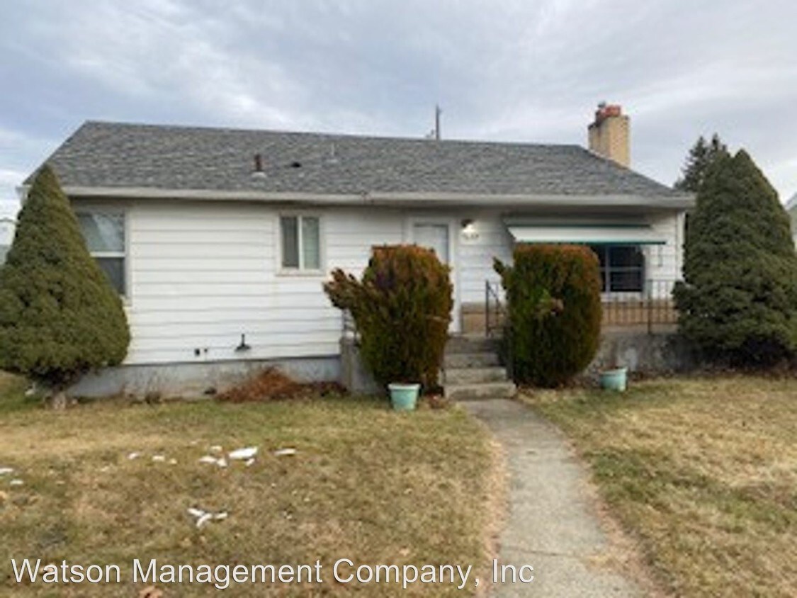 2 br, 1 bath House 5622 N C Street House for Rent in Spokane, WA