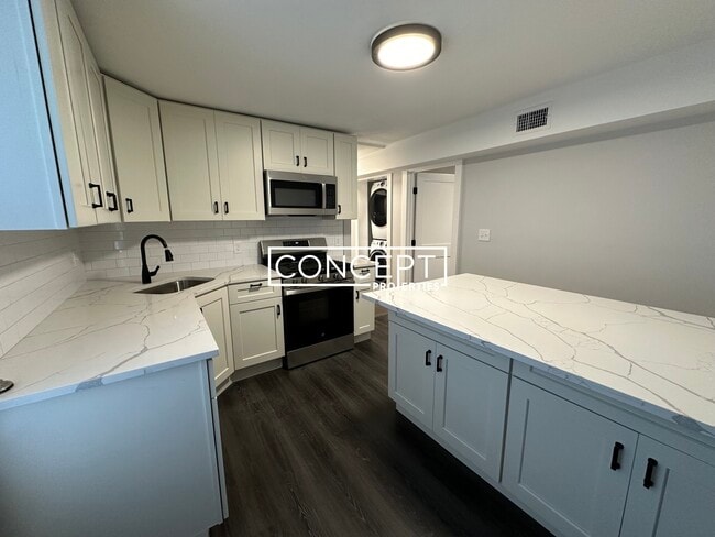 Foto del edificio - 118 Marginal St