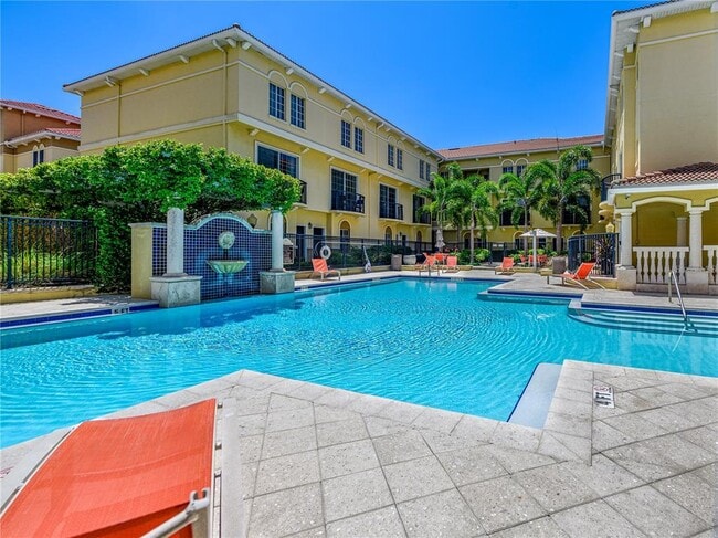 Building Photo - 131 Grand Beach Pl