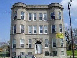 Foto principal - 5407-5409 S Indiana Ave