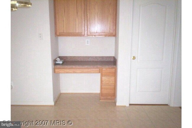 Building Photo - 2919 Pumpkin St