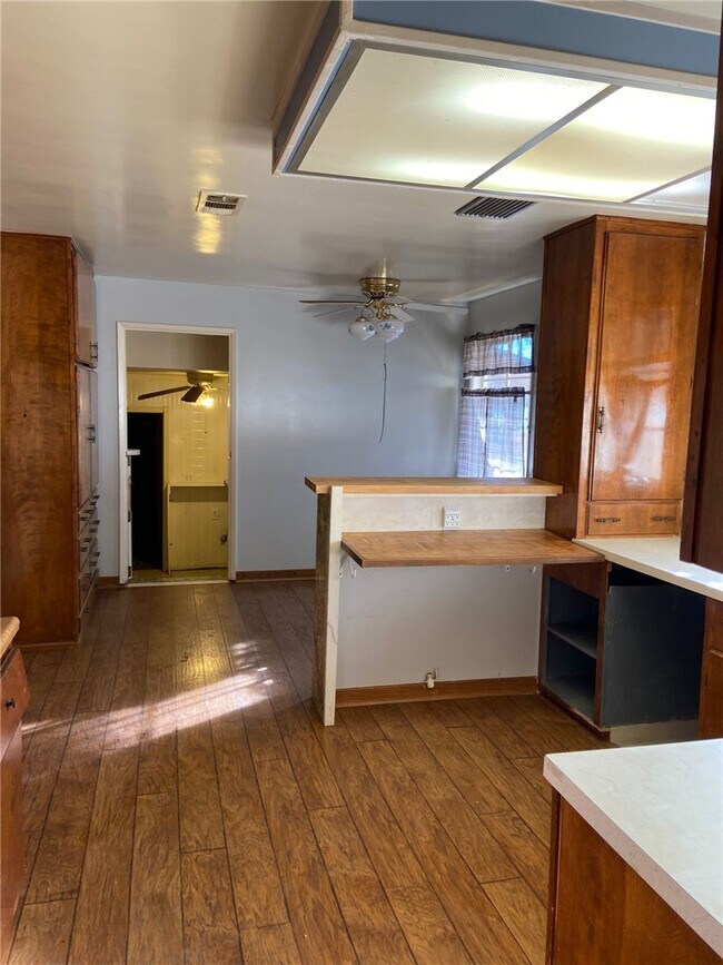 Building Photo - 12386 7th St