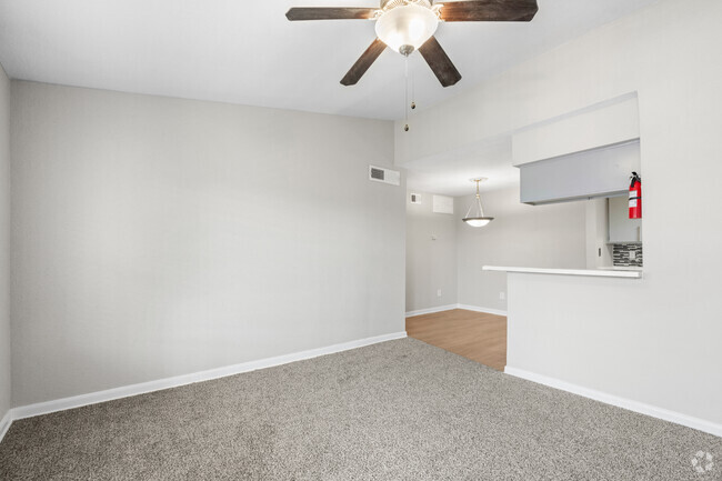 2BR, 1BA - 797SF- Living Room - Vista at Westchase