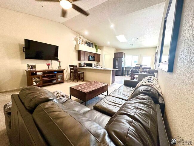 Foto del edificio - 7307 E 38th Ln