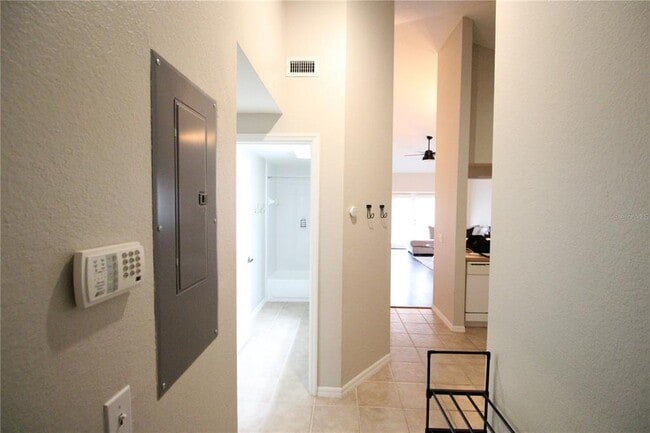 Building Photo - 9158 SW 51st Rd