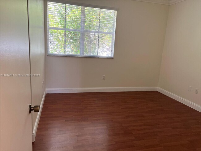 Building Photo - 766 SW 107th Ave