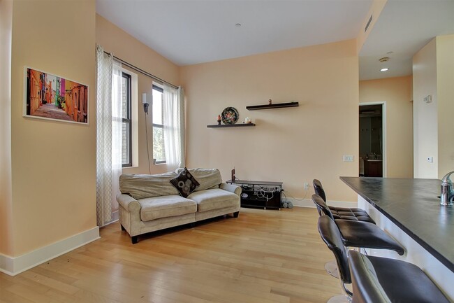Foto del edificio - 4 Beacon Way