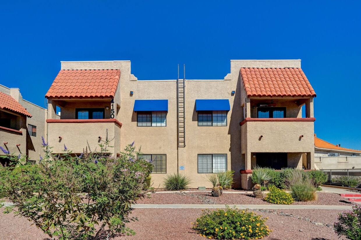 Primary Photo - Clean and Ready to Move-in