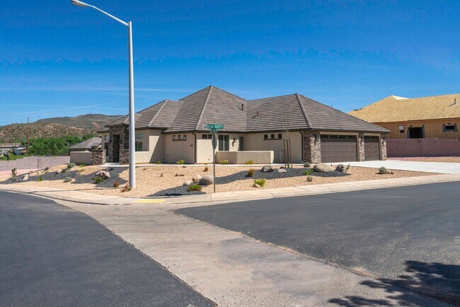 Foto del edificio - Stunning home in La Verkin