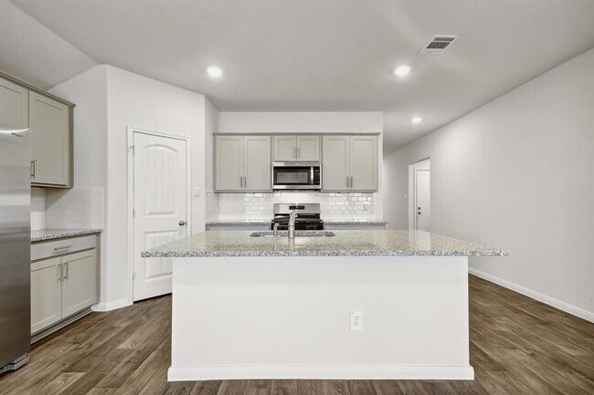 Foto del edificio - 210 Briggs Ln